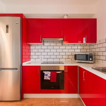 Apartamento Ava Con Terraza Y Piscina *