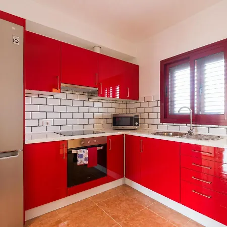 Apartamento Ava Con Terraza Y Piscina *